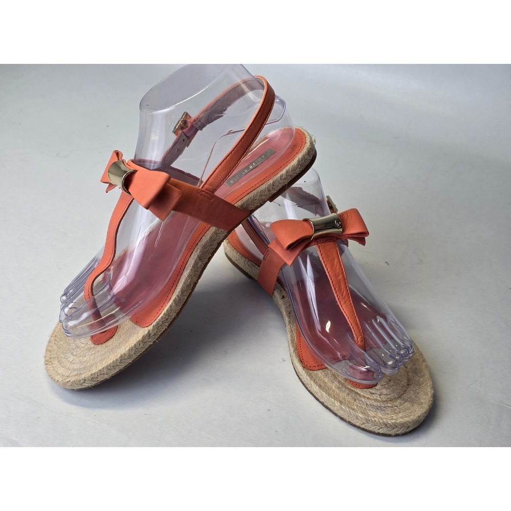 Louise Et‎ Cie Women's Sandals Size 8 M Coral Leather Thong Flat Shoes